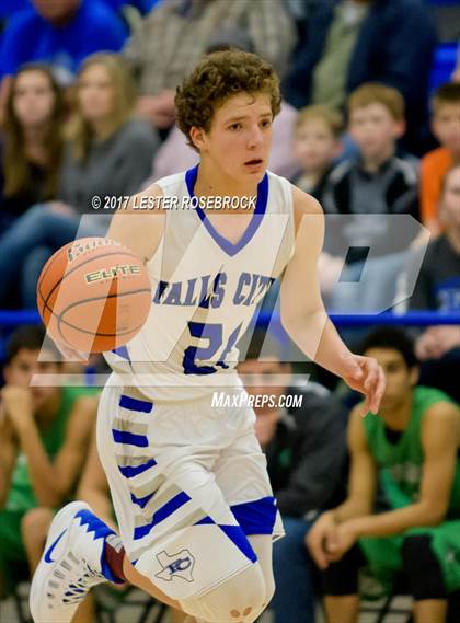 Thumbnail 1 in Woodsboro @ Falls City photogallery.