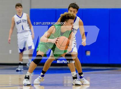Thumbnail 3 in Woodsboro @ Falls City photogallery.
