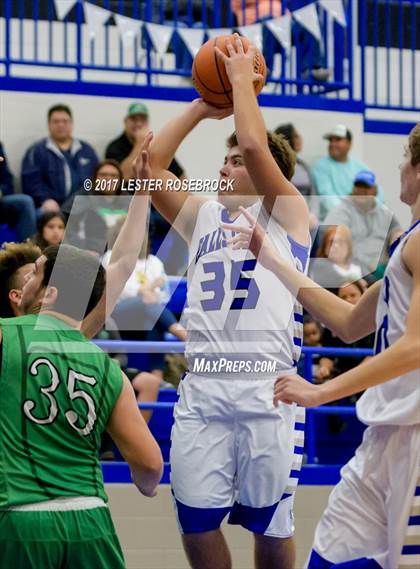 Thumbnail 3 in Woodsboro @ Falls City photogallery.
