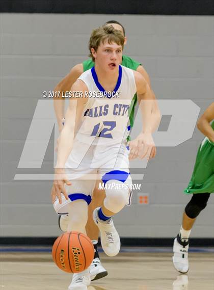 Thumbnail 3 in Woodsboro @ Falls City photogallery.