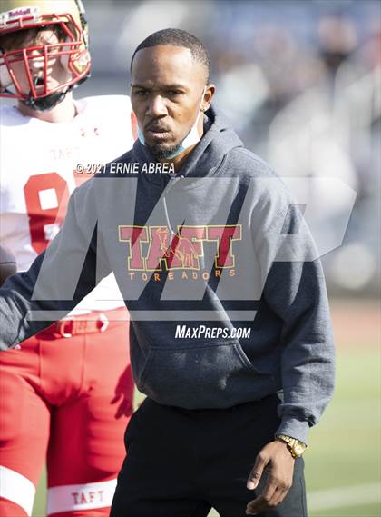 Thumbnail 2 in Taft @ Balboa (CIF 7A Final) photogallery.