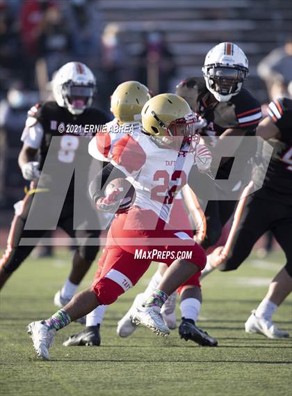 Thumbnail 3 in Taft @ Balboa (CIF 7A Final) photogallery.