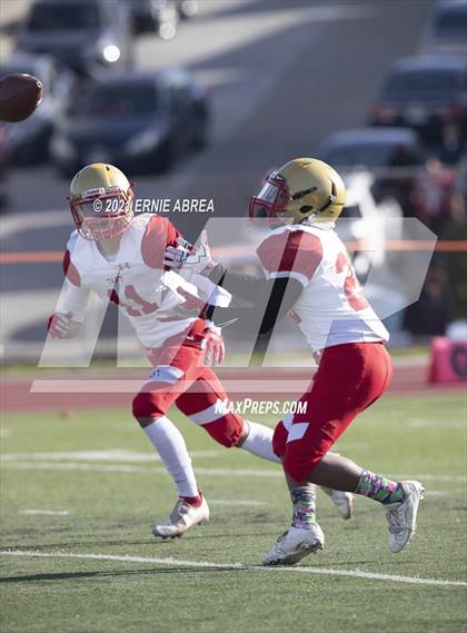 Thumbnail 2 in Taft @ Balboa (CIF 7A Final) photogallery.