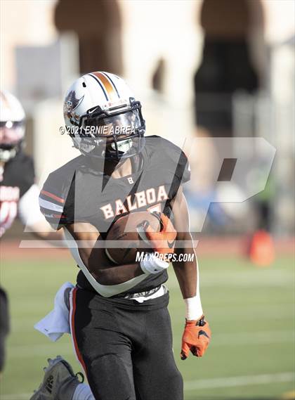 Thumbnail 2 in Taft @ Balboa (CIF 7A Final) photogallery.