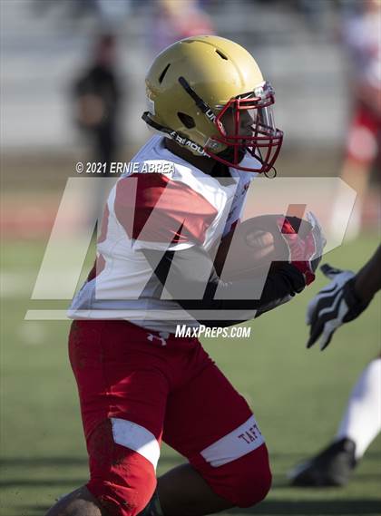 Thumbnail 3 in Taft @ Balboa (CIF 7A Final) photogallery.