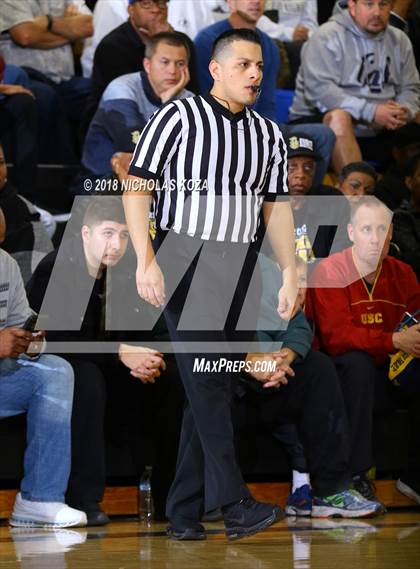 Thumbnail 2 in Westchester vs. Bishop Montgomery (Bishop Montgomery Shootout) photogallery.