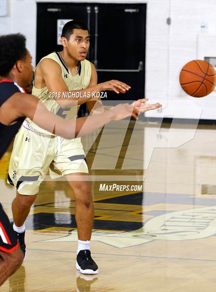 Thumbnail 2 in Westchester vs. Bishop Montgomery (Bishop Montgomery Shootout) photogallery.
