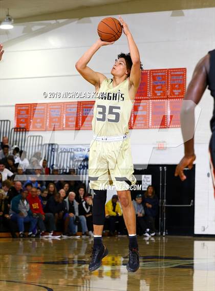 Thumbnail 3 in Westchester vs. Bishop Montgomery (Bishop Montgomery Shootout) photogallery.