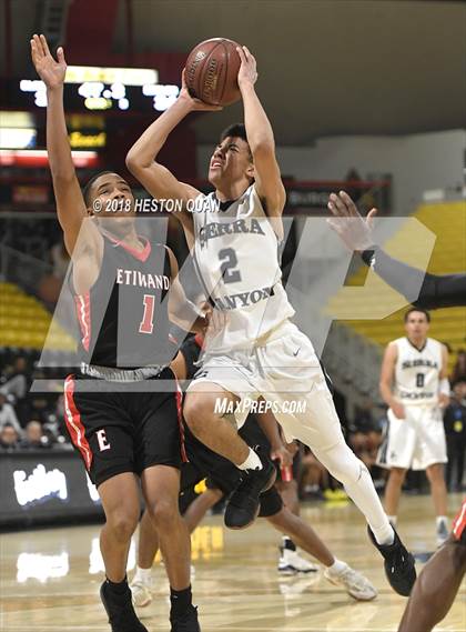 Thumbnail 3 in Etiwanda vs Sierra Canyon (CIF State SoCal Regional Open Final) photogallery.