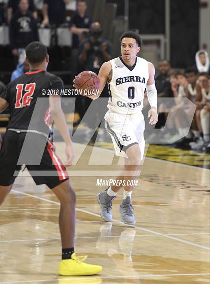 Thumbnail 2 in Etiwanda vs Sierra Canyon (CIF State SoCal Regional Open Final) photogallery.