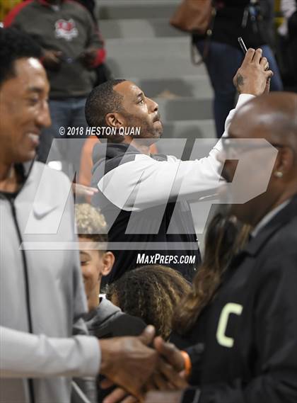 Thumbnail 2 in Etiwanda vs Sierra Canyon (CIF State SoCal Regional Open Final) photogallery.
