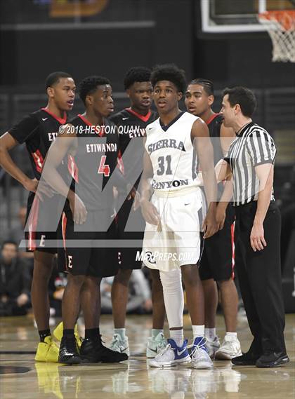 Thumbnail 3 in Etiwanda vs Sierra Canyon (CIF State SoCal Regional Open Final) photogallery.