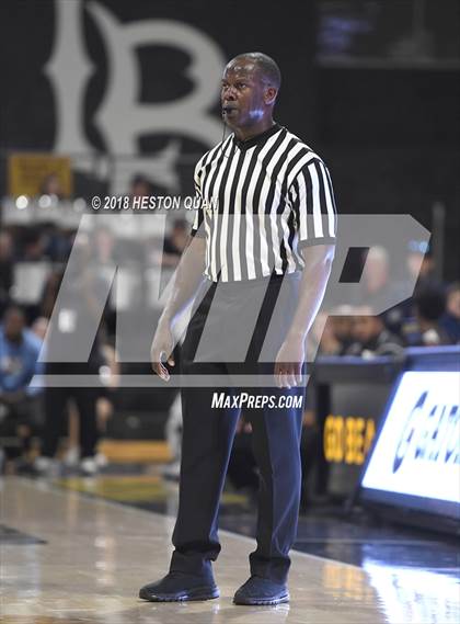 Thumbnail 3 in Etiwanda vs Sierra Canyon (CIF State SoCal Regional Open Final) photogallery.