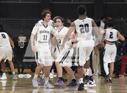 Thumbnail 2 in Etiwanda vs Sierra Canyon (CIF State SoCal Regional Open Final) photogallery.