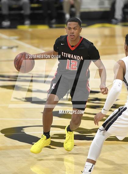 Thumbnail 2 in Etiwanda vs Sierra Canyon (CIF State SoCal Regional Open Final) photogallery.