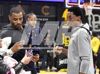 Thumbnail 3 in Etiwanda vs Sierra Canyon (CIF State SoCal Regional Open Final) photogallery.