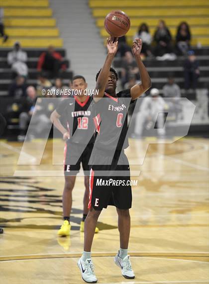 Thumbnail 1 in Etiwanda vs Sierra Canyon (CIF State SoCal Regional Open Final) photogallery.