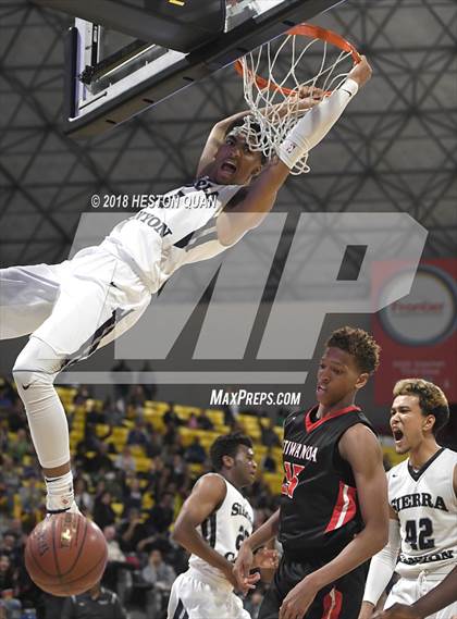 Thumbnail 3 in Etiwanda vs Sierra Canyon (CIF State SoCal Regional Open Final) photogallery.