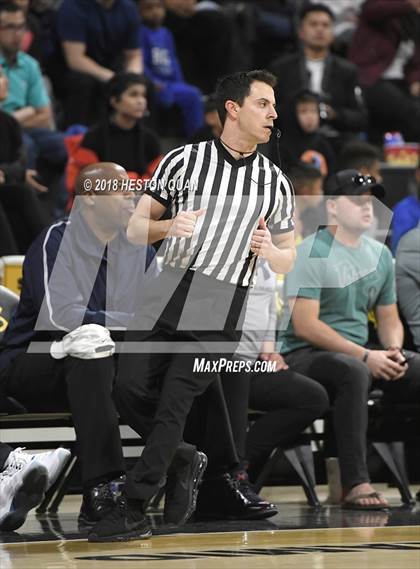 Thumbnail 2 in Etiwanda vs Sierra Canyon (CIF State SoCal Regional Open Final) photogallery.