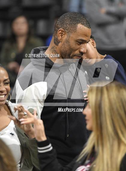 Thumbnail 3 in Etiwanda vs Sierra Canyon (CIF State SoCal Regional Open Final) photogallery.