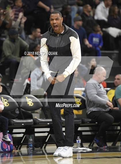 Thumbnail 2 in Etiwanda vs Sierra Canyon (CIF State SoCal Regional Open Final) photogallery.
