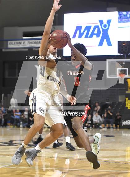 Thumbnail 1 in Etiwanda vs Sierra Canyon (CIF State SoCal Regional Open Final) photogallery.