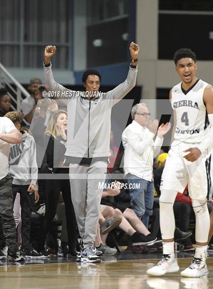 Thumbnail 3 in Etiwanda vs Sierra Canyon (CIF State SoCal Regional Open Final) photogallery.