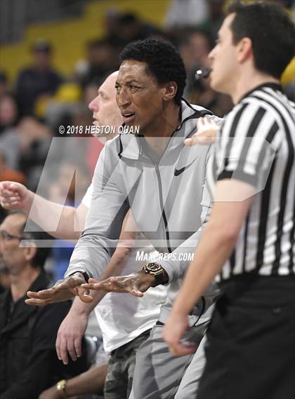 Thumbnail 2 in Etiwanda vs Sierra Canyon (CIF State SoCal Regional Open Final) photogallery.