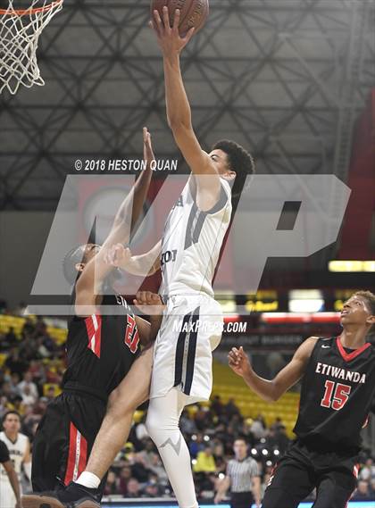 Thumbnail 1 in Etiwanda vs Sierra Canyon (CIF State SoCal Regional Open Final) photogallery.