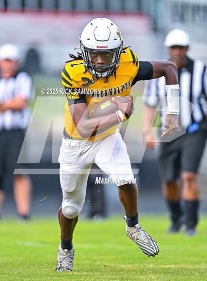 Thumbnail 3 in Montgomery Central at Forest Hills (Scrimmage) photogallery.