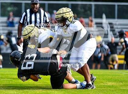 Thumbnail 2 in Montgomery Central at Forest Hills (Scrimmage) photogallery.