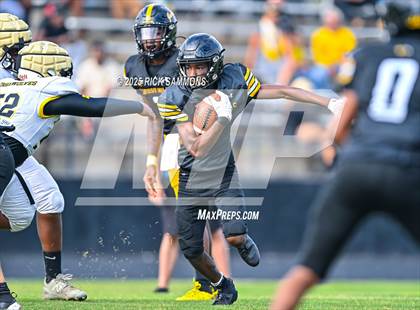 Thumbnail 1 in Montgomery Central at Forest Hills (Scrimmage) photogallery.