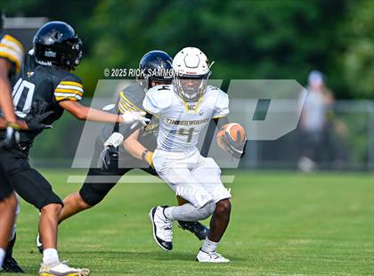 Thumbnail 1 in Montgomery Central at Forest Hills (Scrimmage) photogallery.