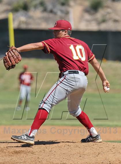 Thumbnail 1 in Oxnard @ Canyon photogallery.
