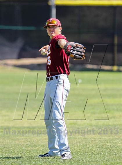 Thumbnail 2 in Oxnard @ Canyon photogallery.