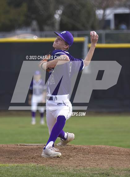 Thumbnail 1 in Analy vs Petaluma photogallery.