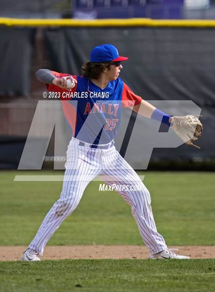 Thumbnail 1 in Analy vs Petaluma photogallery.