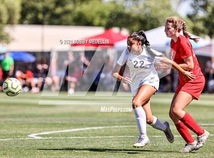 Thumbnail 2 in Stockdale @ Buchanan (CIF CS Semifinal) photogallery.