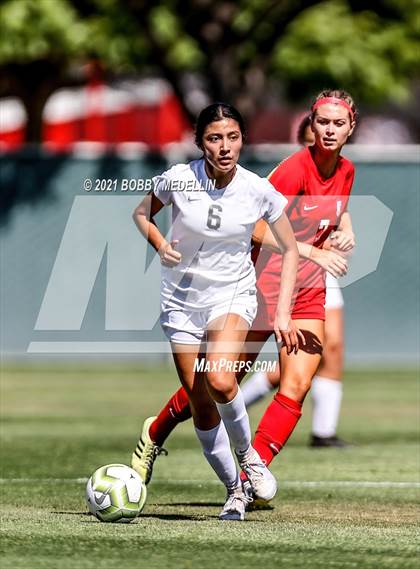 Thumbnail 1 in Stockdale @ Buchanan (CIF CS Semifinal) photogallery.