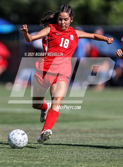 Thumbnail 3 in Stockdale @ Buchanan (CIF CS Semifinal) photogallery.