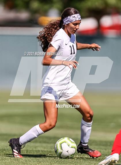 Thumbnail 2 in Stockdale @ Buchanan (CIF CS Semifinal) photogallery.