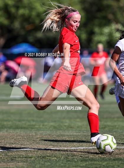 Thumbnail 3 in Stockdale @ Buchanan (CIF CS Semifinal) photogallery.
