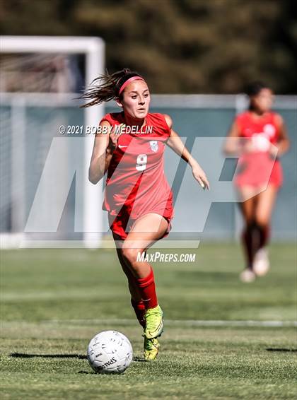 Thumbnail 2 in Stockdale @ Buchanan (CIF CS Semifinal) photogallery.