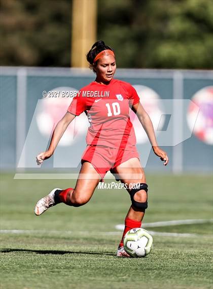 Thumbnail 2 in Stockdale @ Buchanan (CIF CS Semifinal) photogallery.