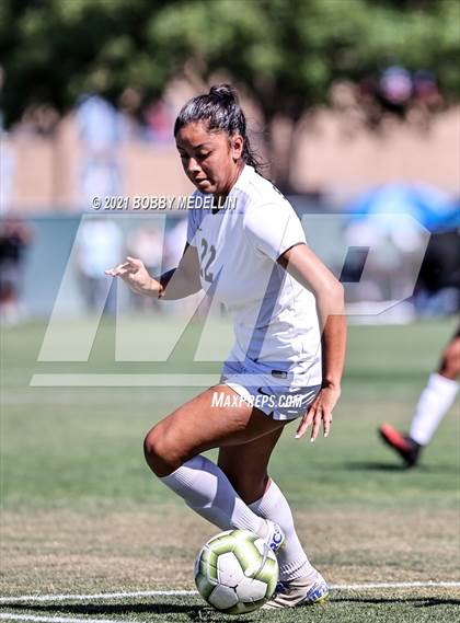 Thumbnail 3 in Stockdale @ Buchanan (CIF CS Semifinal) photogallery.