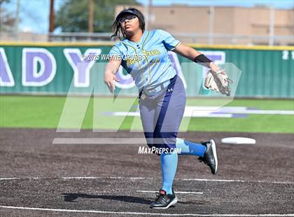 Thumbnail 3 in Hooks vs. Pine Tree (Hallsville Ladycat Classic) photogallery.