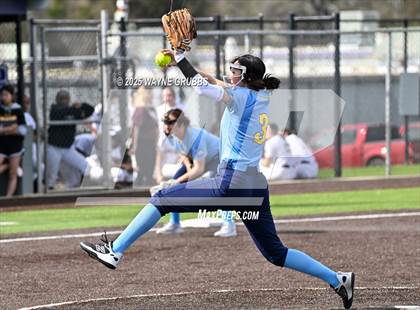 Thumbnail 3 in Hooks vs. Pine Tree (Hallsville Ladycat Classic) photogallery.