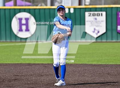 Thumbnail 2 in Hooks vs. Pine Tree (Hallsville Ladycat Classic) photogallery.