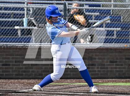 Thumbnail 2 in Hooks vs. Pine Tree (Hallsville Ladycat Classic) photogallery.