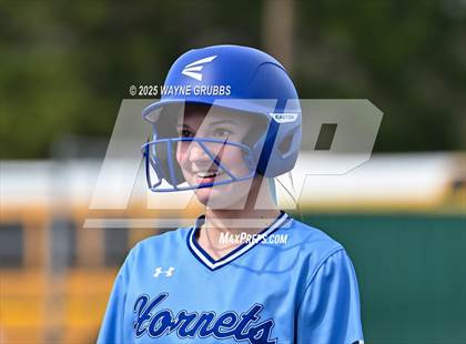 Thumbnail 2 in Hooks vs. Pine Tree (Hallsville Ladycat Classic) photogallery.
